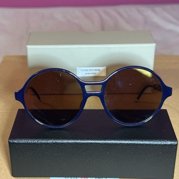 Authentic Thom Browne 58MM Round Sunglasses – Navy – NIB - Picture 2 of 10